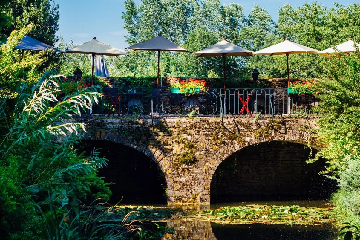 Igé, Burgundy-Franche-Comté, 71960, FR, 17 Bedrooms Bedrooms, ,29 BathroomsBathrooms,Residential,For Sale,1994711