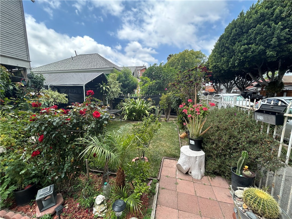 Los Angeles, California, 90011, United States, ,Residential,For Sale,1943623