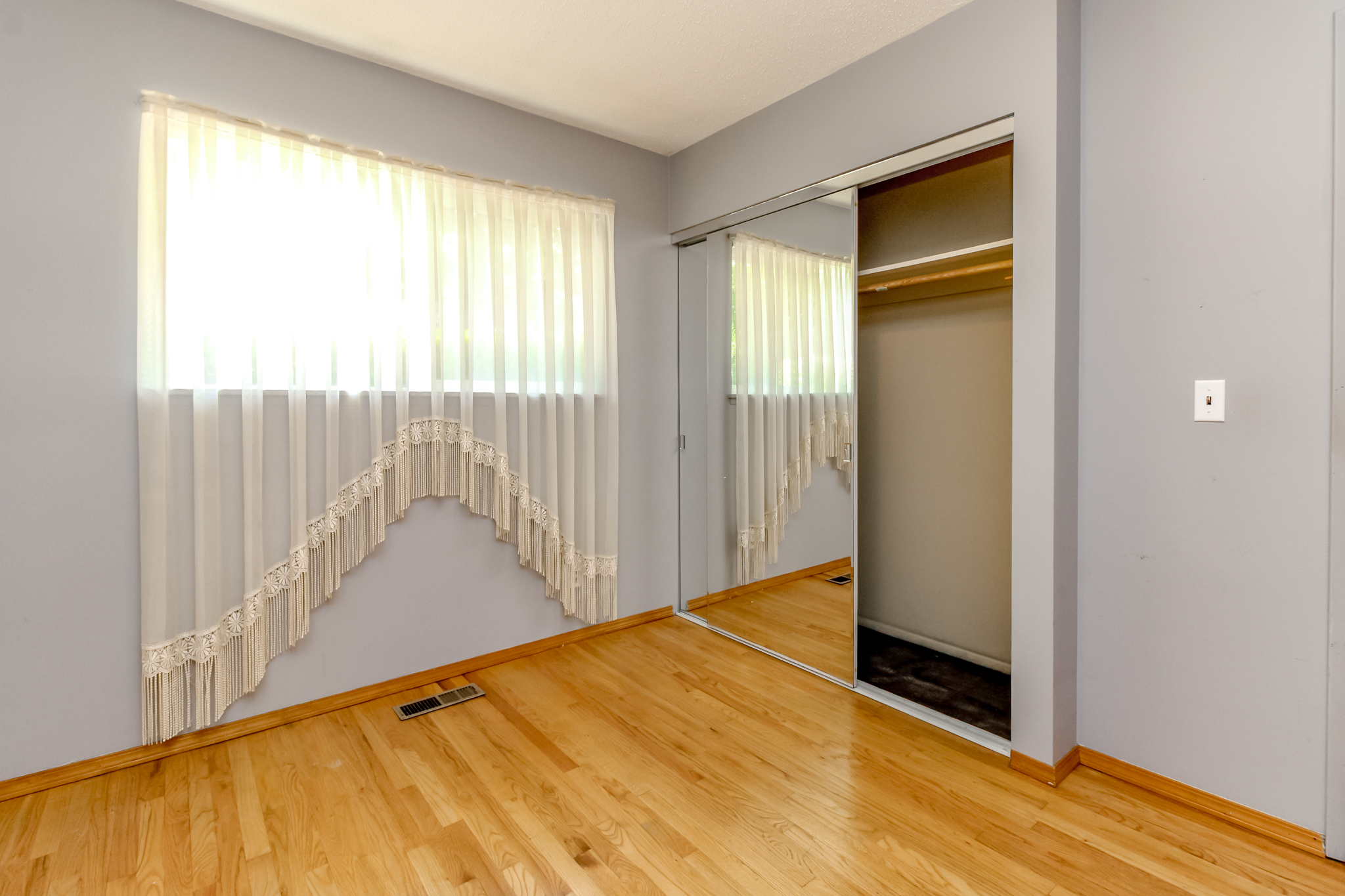  Charming Ranch Style Opportunity in Federal Way - 物件實景