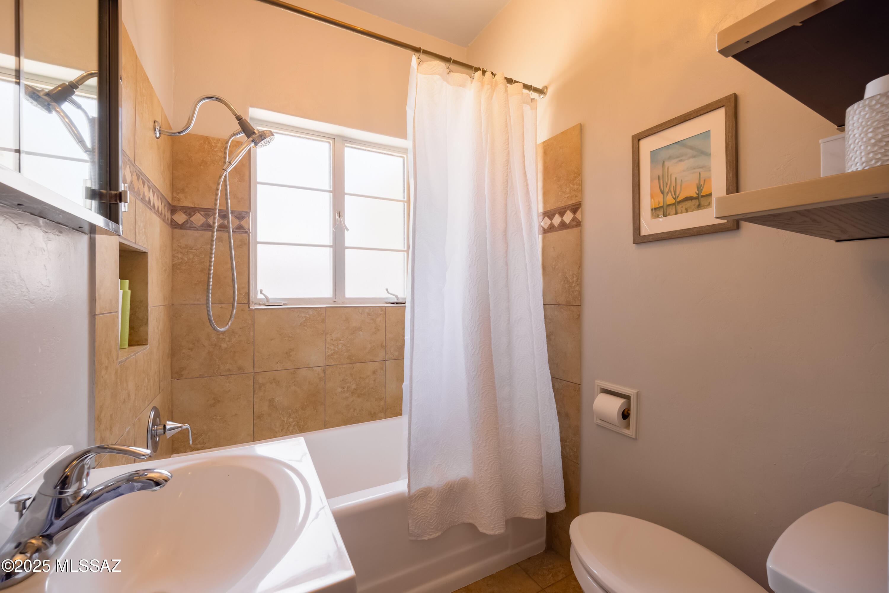 Tucson, Arizona, 85719, United States, 4 Bedrooms Bedrooms, ,3 BathroomsBathrooms,Residential,For Sale,1826834