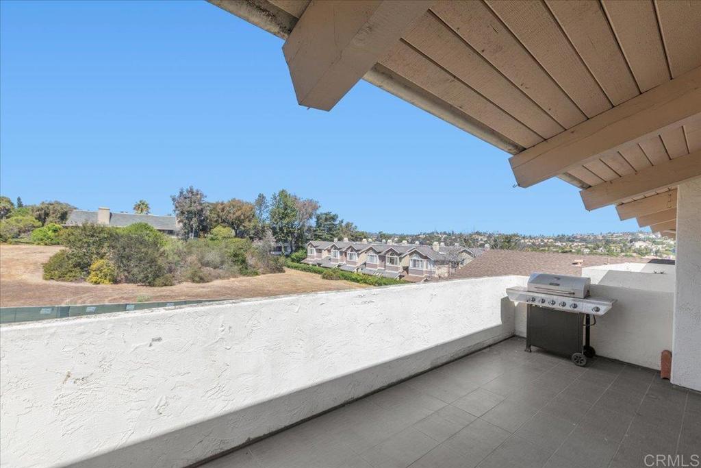 Carlsbad, California, 92009, United States, 2 Bedrooms Bedrooms, ,2 BathroomsBathrooms,Residential,For Sale,1932057