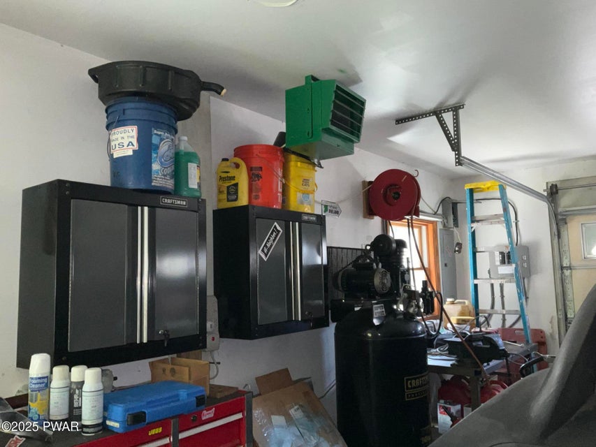 Milford, Pennsylvania, 18337, United States, 3 Bedrooms Bedrooms, ,3 BathroomsBathrooms,Residential,For Sale,1981276