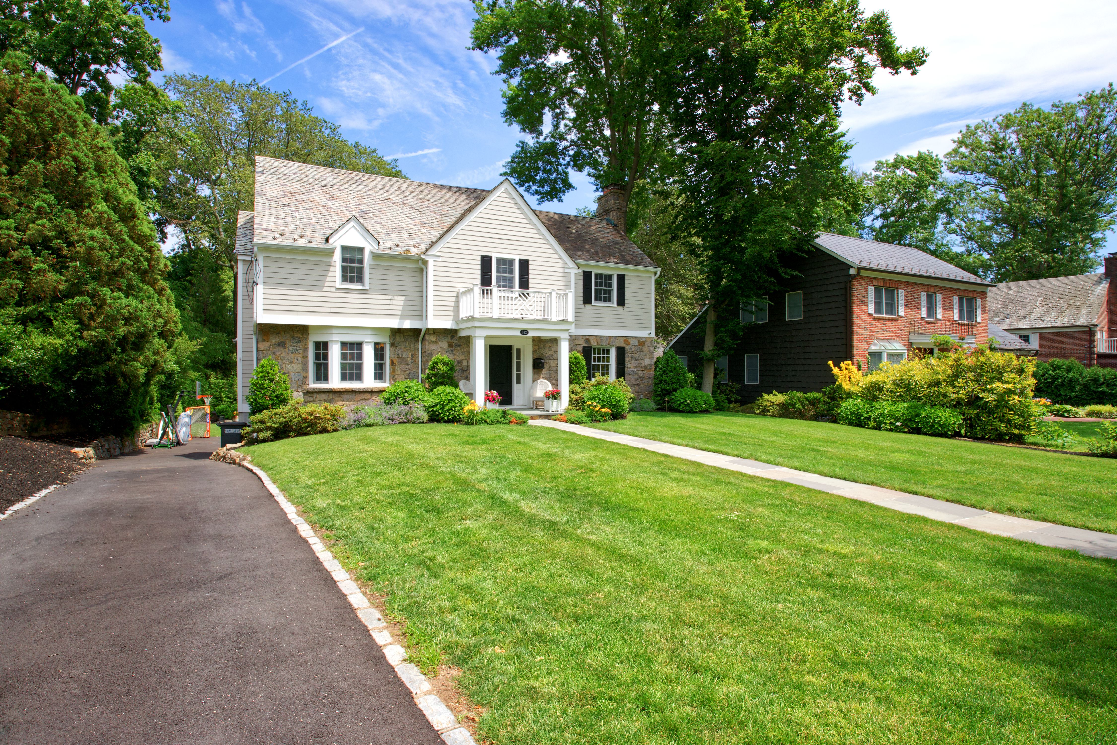  162 Manhasset Woods Road, Manhasset, NY 11030 - 物件實景