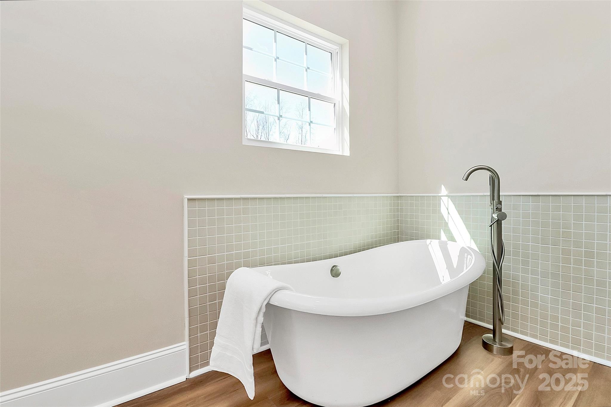Rock Hill, South Carolina, 29732, United States, 4 Bedrooms Bedrooms, ,3 BathroomsBathrooms,Residential,For Sale,1728805