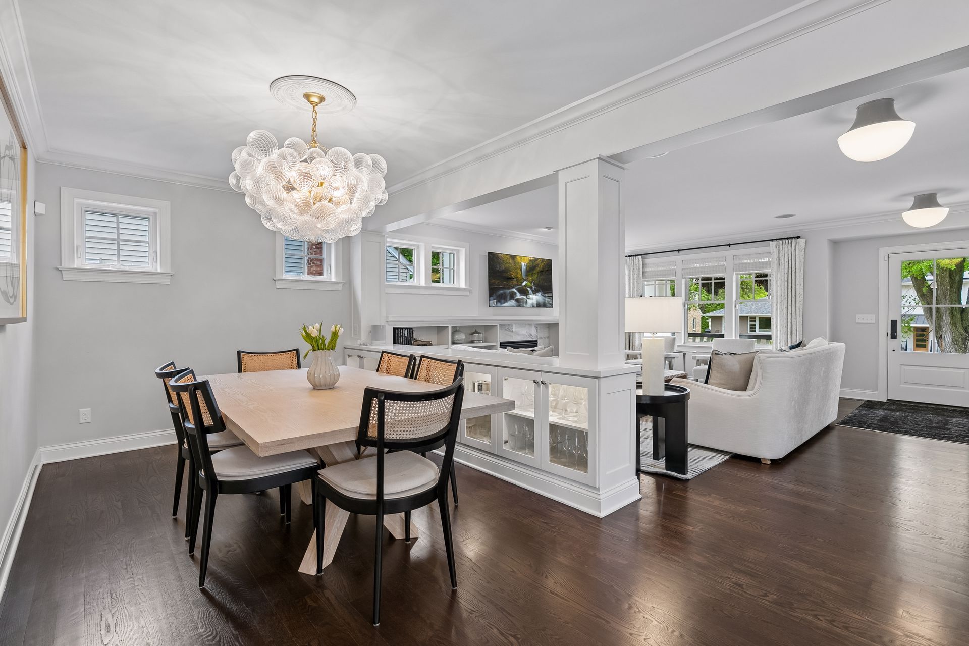  Elegant Morningside Bungalow with Refined Modern Updates - 物件實景