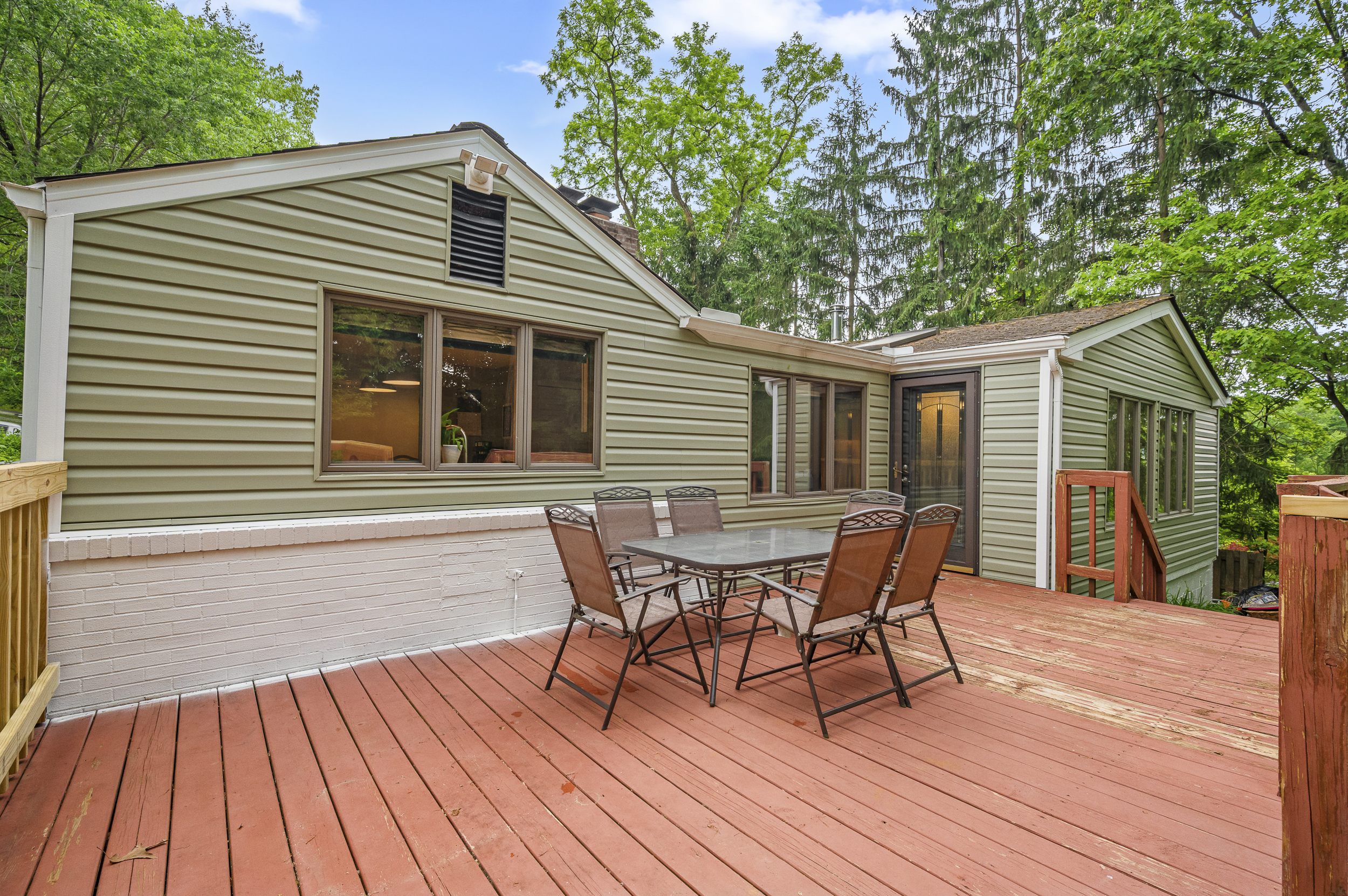  203 Rockingham Road, Pittsburgh, PA 15238 - 物件實景