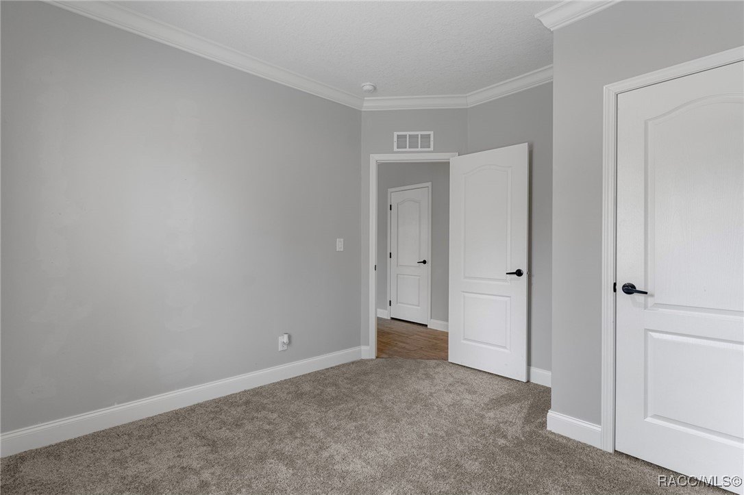 Dunnellon, Florida, 34433, United States, 4 Bedrooms Bedrooms, ,3 BathroomsBathrooms,Residential,For Sale,2008614