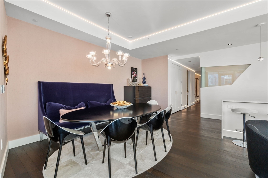 Boston, Massachusetts, 02210, United States, 3 Bedrooms Bedrooms, ,4 BathroomsBathrooms,Residential,For Sale,1885847