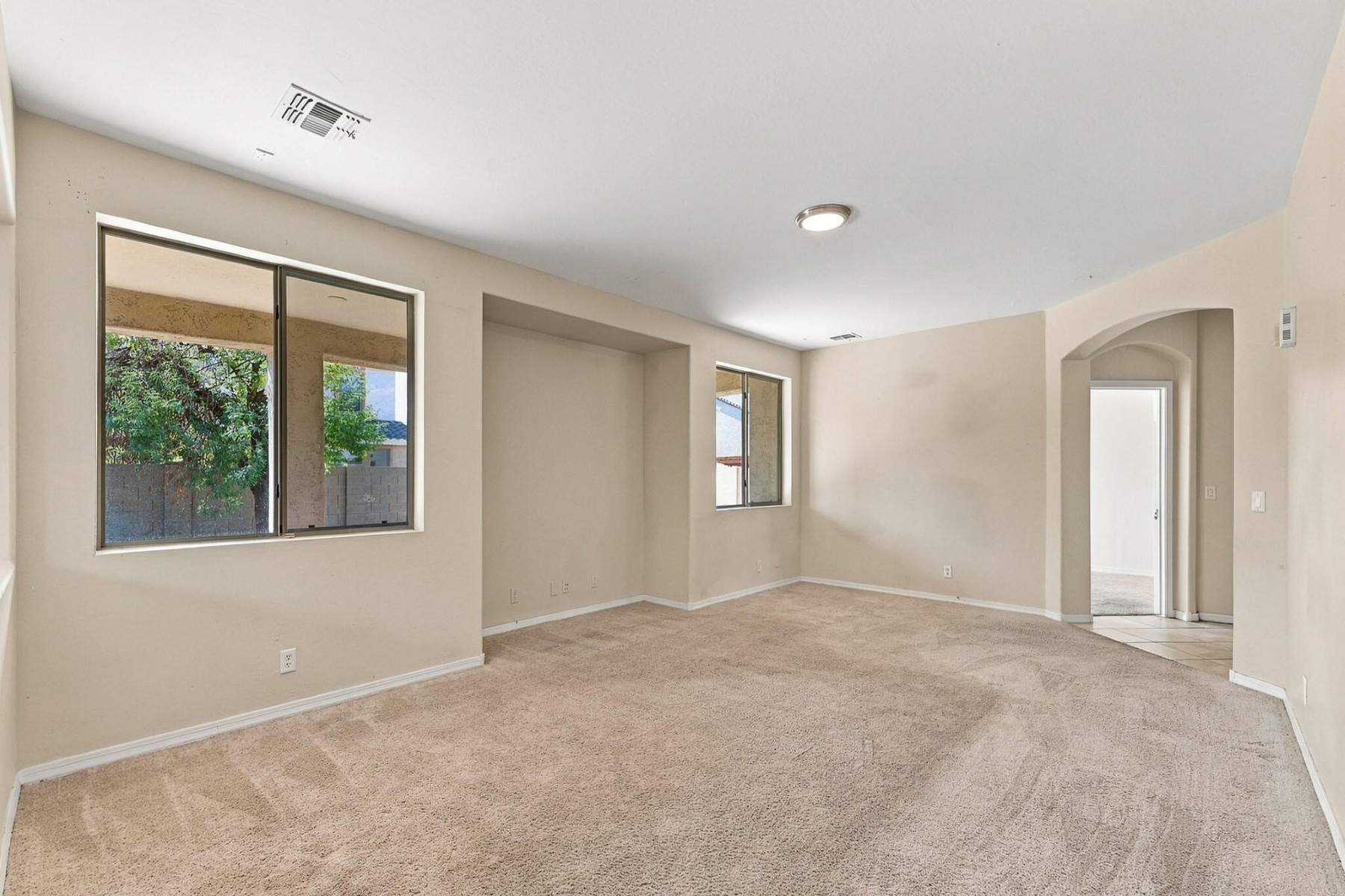  6807 W Pleasant Lane¦Laveen, AZ - 物件實景