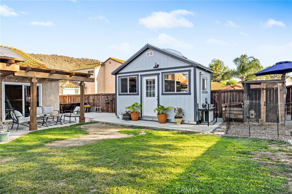 Murrieta, California, 92562, United States, 3 Bedrooms Bedrooms, ,2 BathroomsBathrooms,Residential,For Sale,1921619