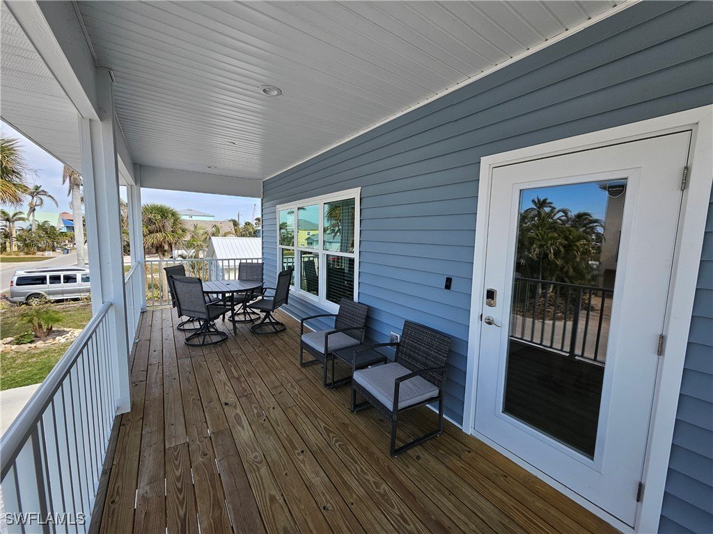 Fort Myers Beach, Florida, 33931, United States, 3 Bedrooms Bedrooms, ,2 BathroomsBathrooms,Residential,For Sale,1895274