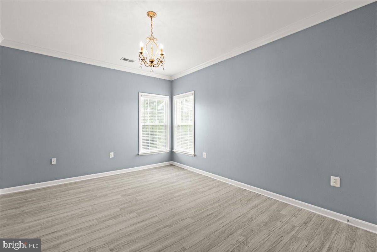 Winchester, Virginia, 22601, United States, 4 Bedrooms Bedrooms, ,5 BathroomsBathrooms,Residential,For Sale,1874493