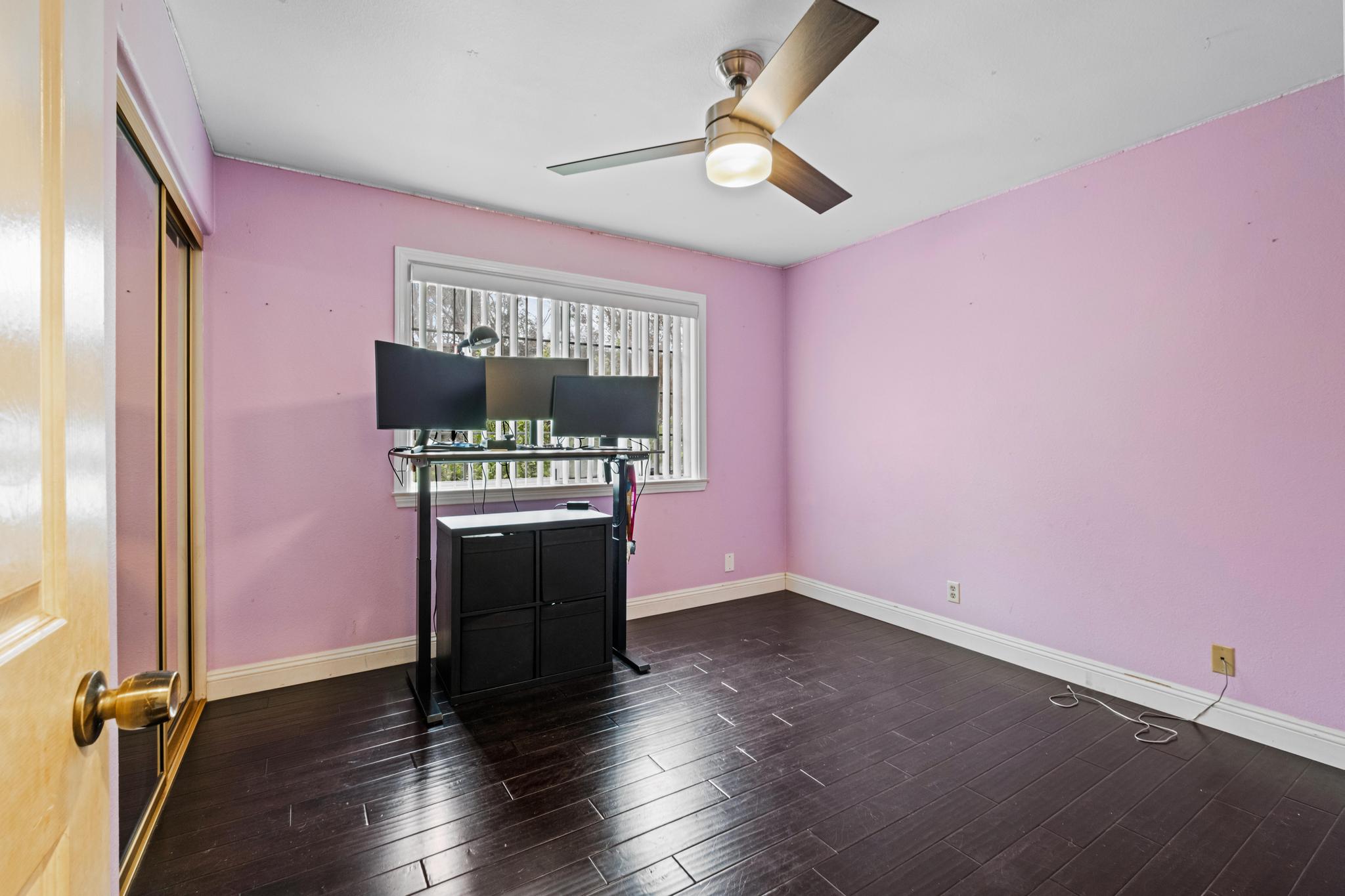 HAWTHORNE, California, 90250, United States, 4 Bedrooms Bedrooms, ,3 BathroomsBathrooms,Residential,For Sale,1798305