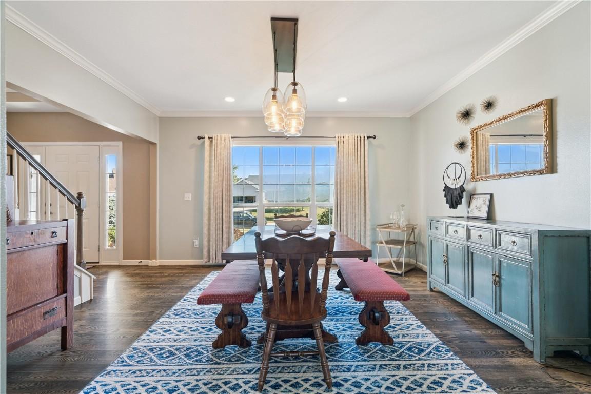 Marion, Iowa, 52302, United States, 5 Bedrooms Bedrooms, ,4 BathroomsBathrooms,Residential,For Sale,1984063