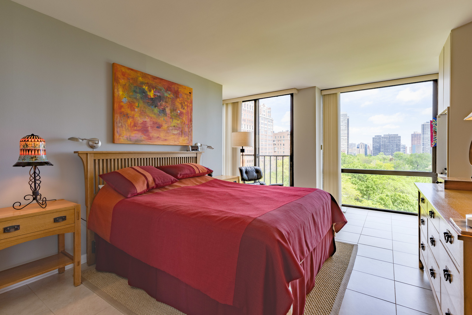 Chicago, Illinois, 60614, United States, 2 Bedrooms Bedrooms, ,3 BathroomsBathrooms,Residential,For Sale,1901685