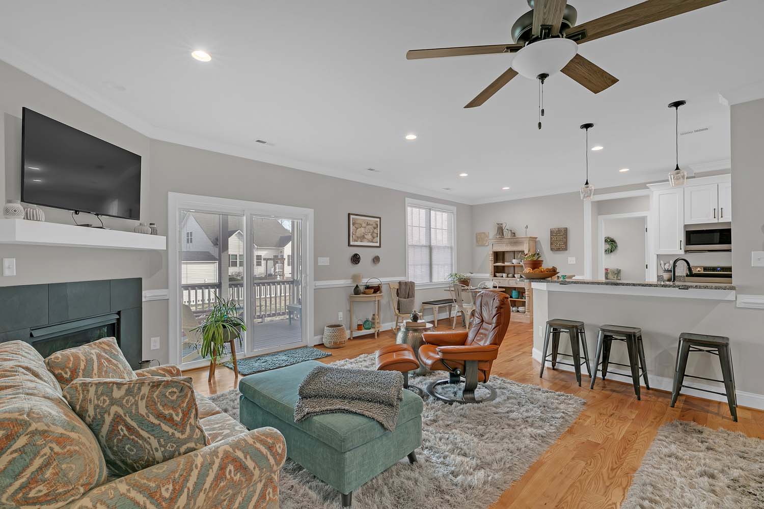 Gloucester, Virginia, 23061-3871, United States, 3 Bedrooms Bedrooms, ,3 BathroomsBathrooms,Residential,For Sale,1989895