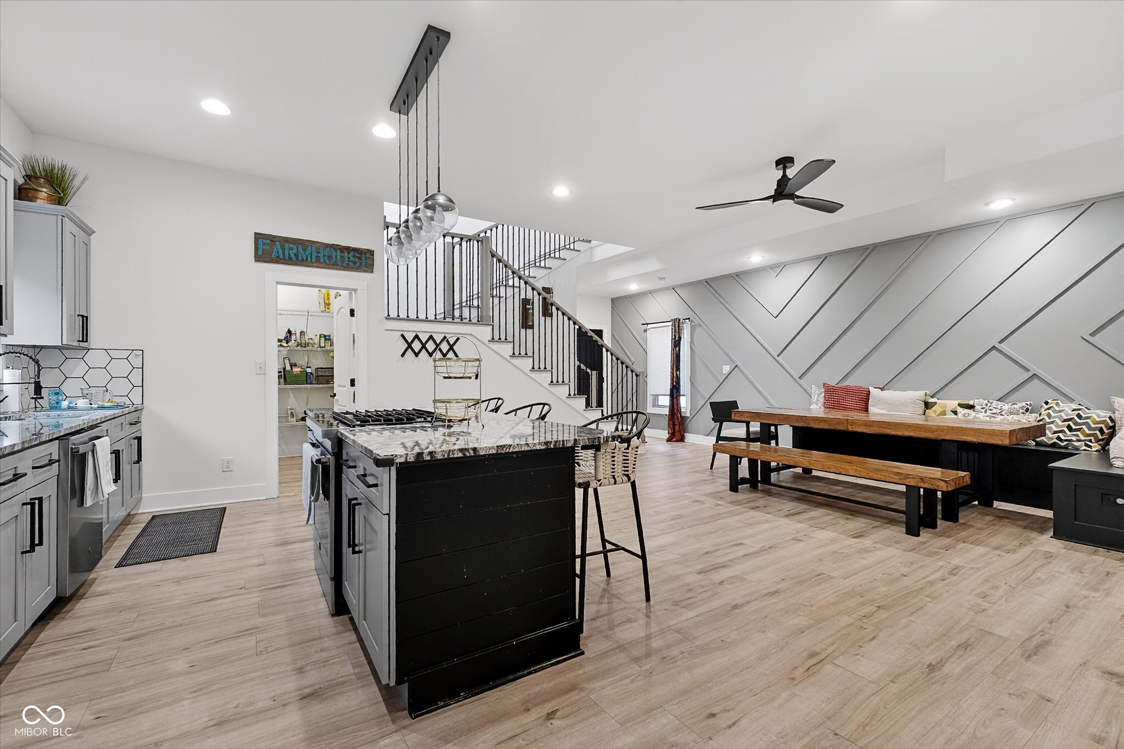 Indianapolis, Indiana, 46202, United States, 4 Bedrooms Bedrooms, ,5 BathroomsBathrooms,Residential,For Sale,2008591