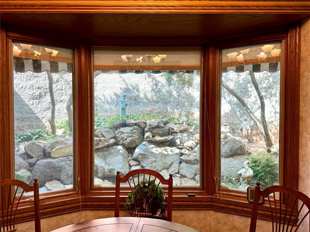 Chickasha, Oklahoma, 73018, United States, 7 Bedrooms Bedrooms, ,7 BathroomsBathrooms,Residential,For Sale,1979971