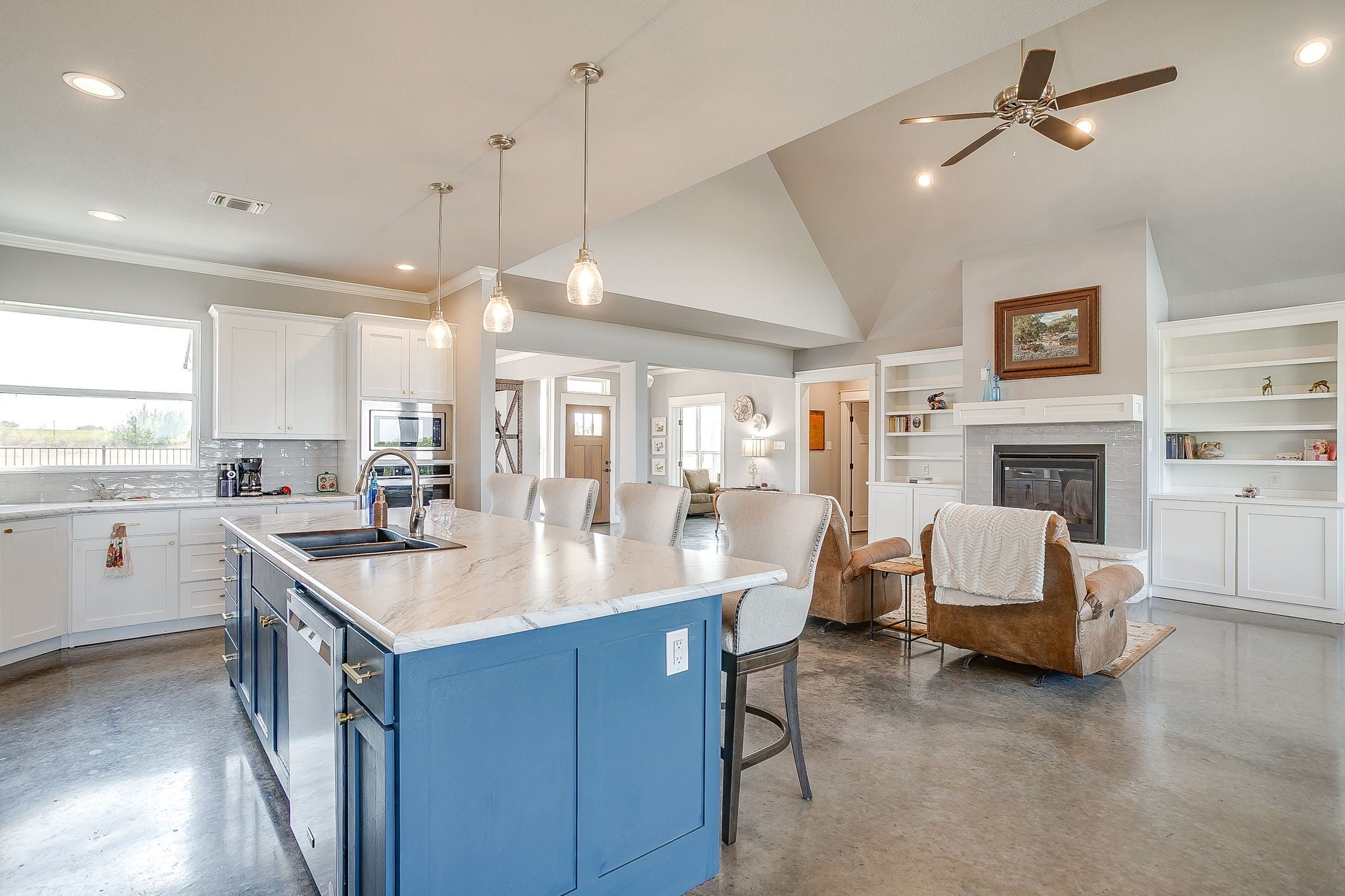 Godley, Texas, 76044, United States, 3 Bedrooms Bedrooms, ,3 BathroomsBathrooms,Residential,For Sale,1983400