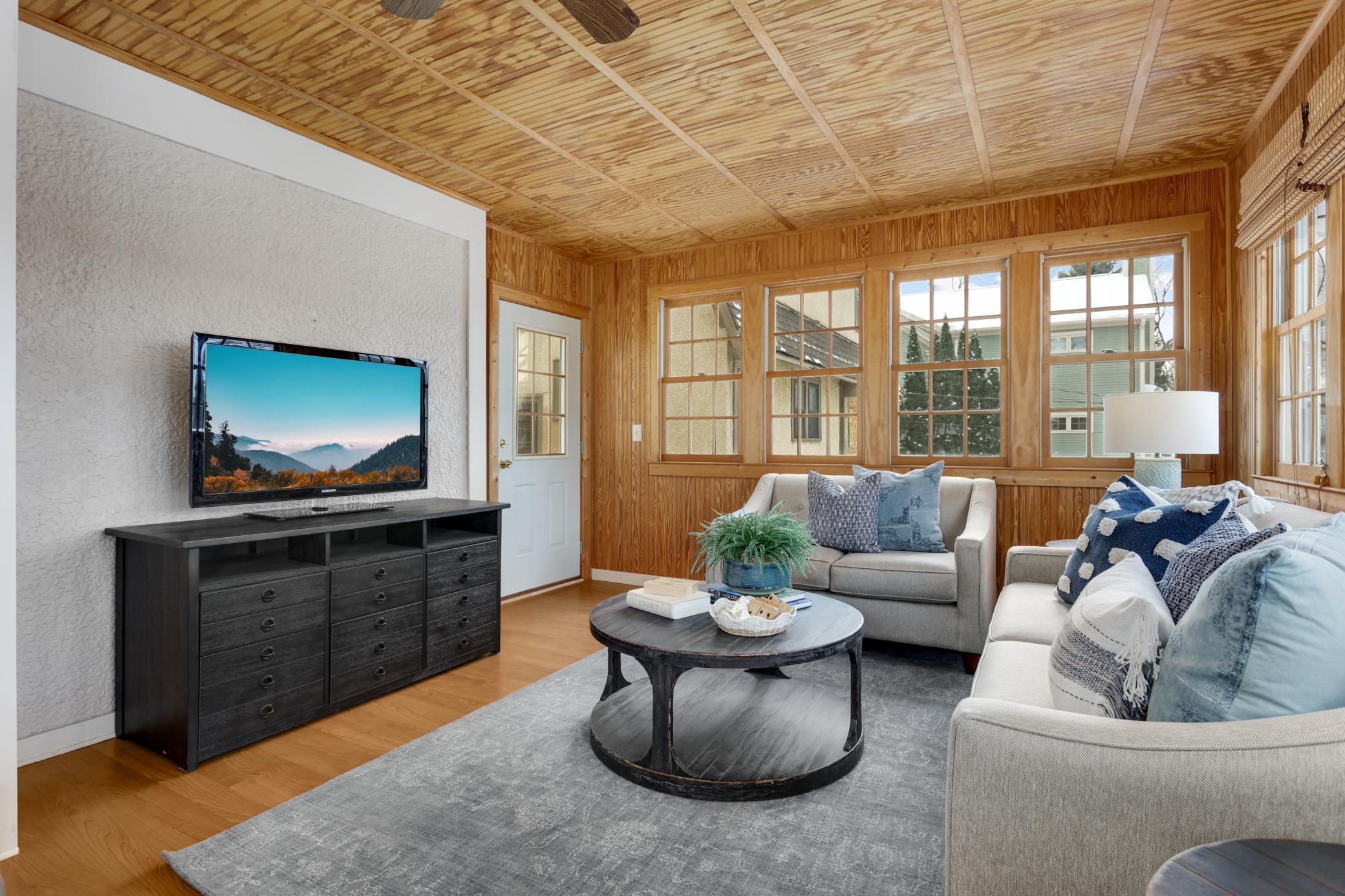 Minneapolis, Minnesota, 55419, United States, 3 Bedrooms Bedrooms, ,1 BathroomBathrooms,Residential,For Sale,2003325