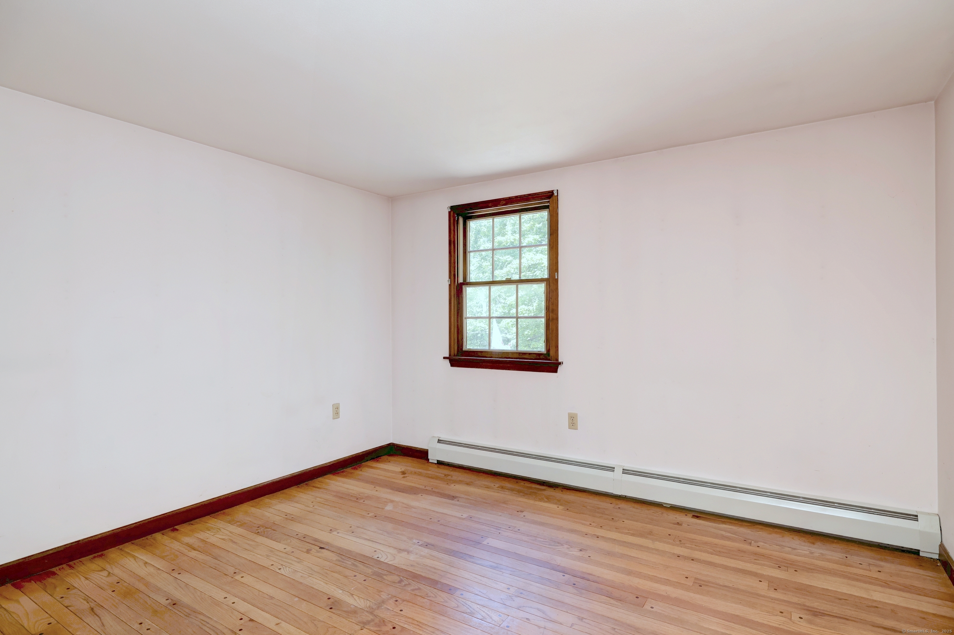 Torrington, Connecticut, 06790, United States, 3 Bedrooms Bedrooms, ,2 BathroomsBathrooms,Residential,For Sale,1927244
