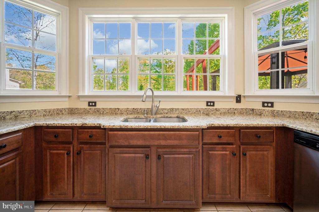 Stafford, Virginia, 22554, United States, 5 Bedrooms Bedrooms, ,5 BathroomsBathrooms,Residential,For Sale,2047982