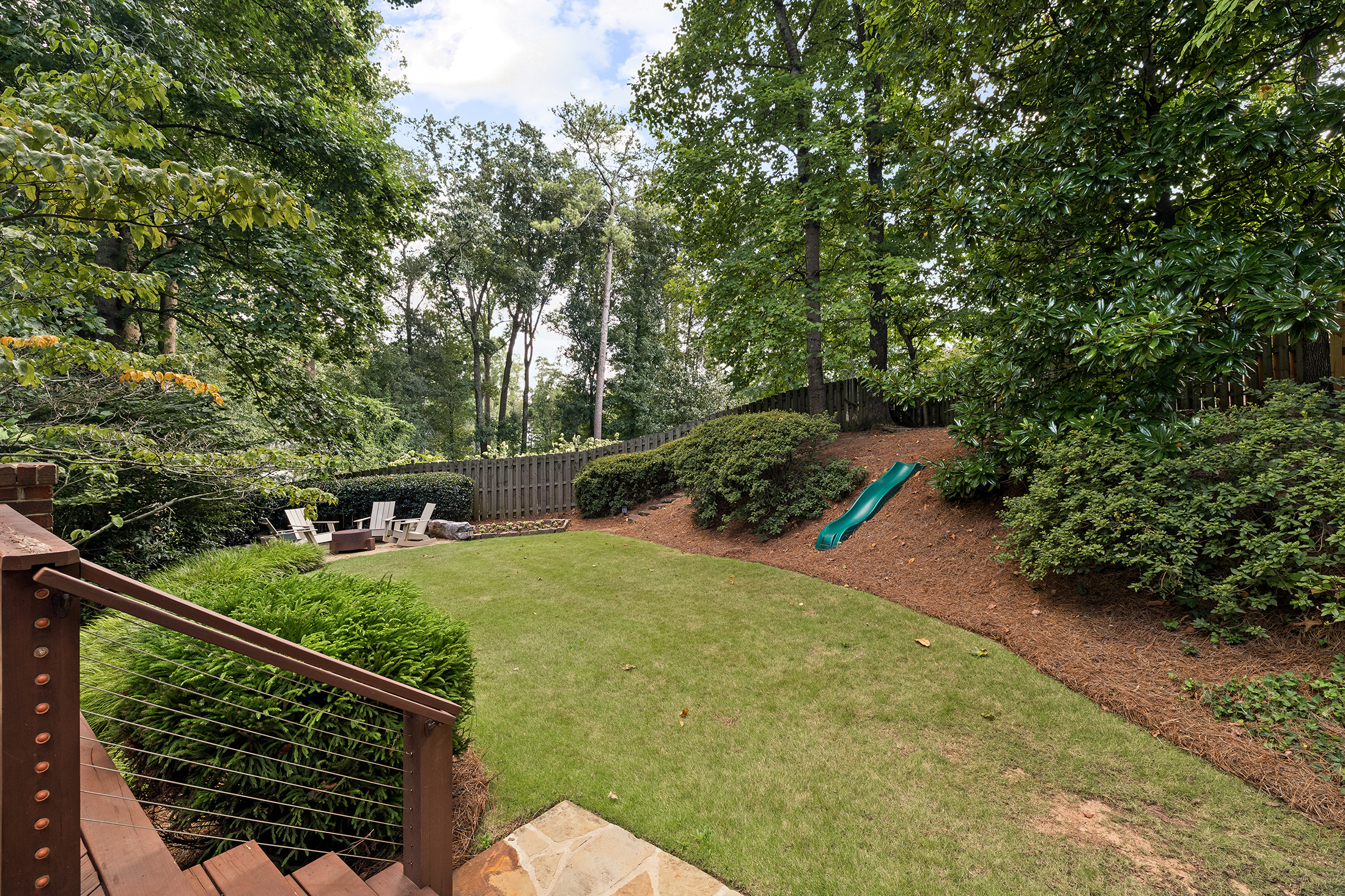  Refined Living on a Quiet Cul-de-sac in Chastain Park - 物件實景
