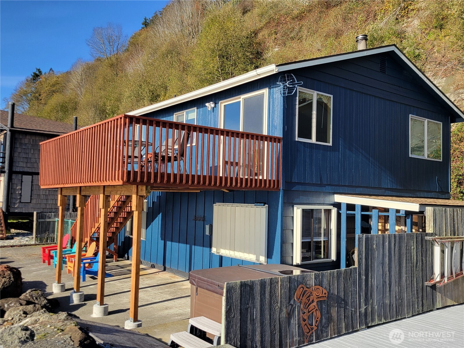 Hat Island, Washington, 98206, United States, 2 Bedrooms Bedrooms, ,1 BathroomBathrooms,Residential,For Sale,1995384