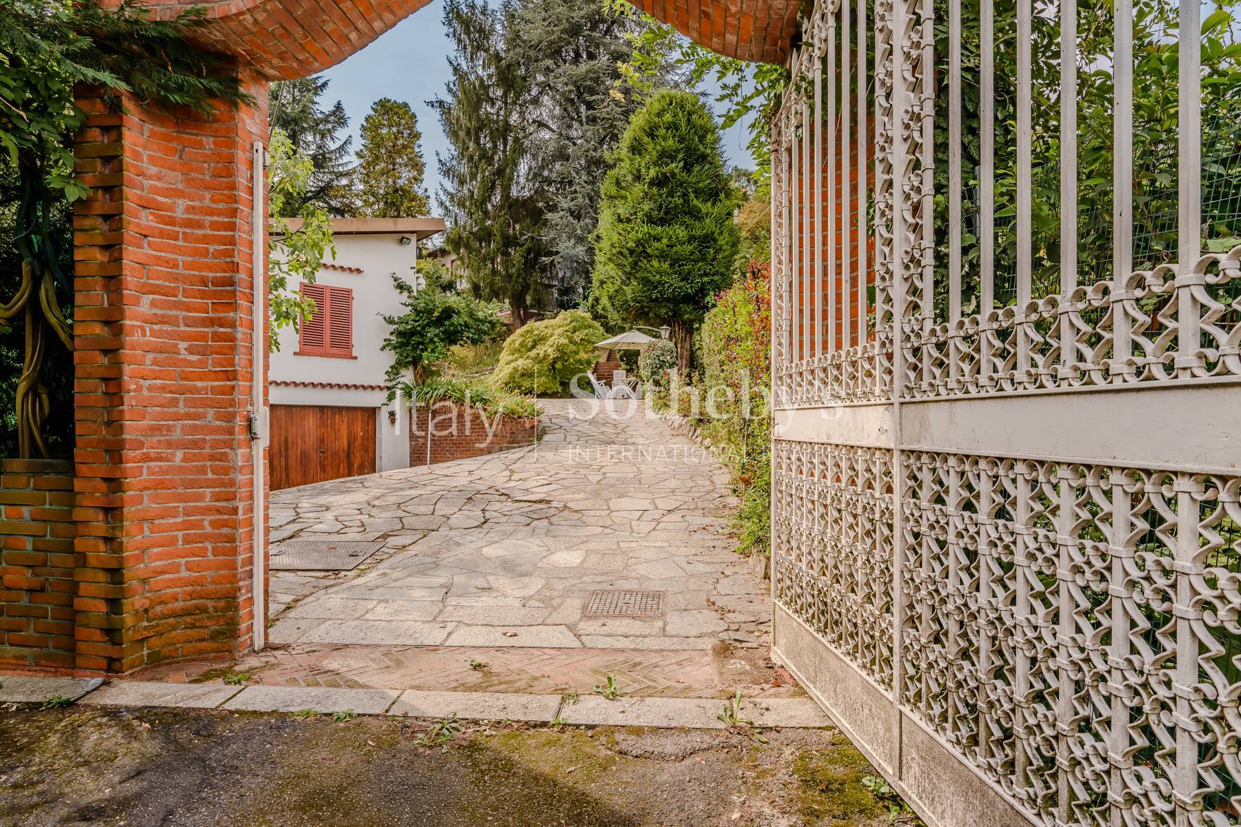  Villa with Panoramic Views and Park in Turin’s Hills - 物件實景