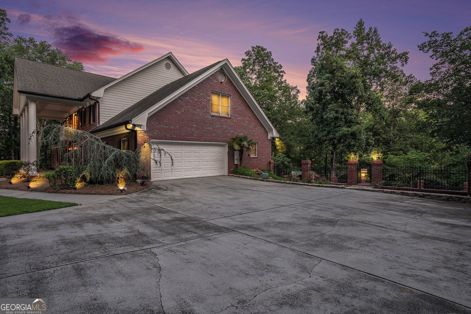 McDonough, Georgia, 30252, United States, 5 Bedrooms Bedrooms, ,6 BathroomsBathrooms,Residential,For Sale,1869164