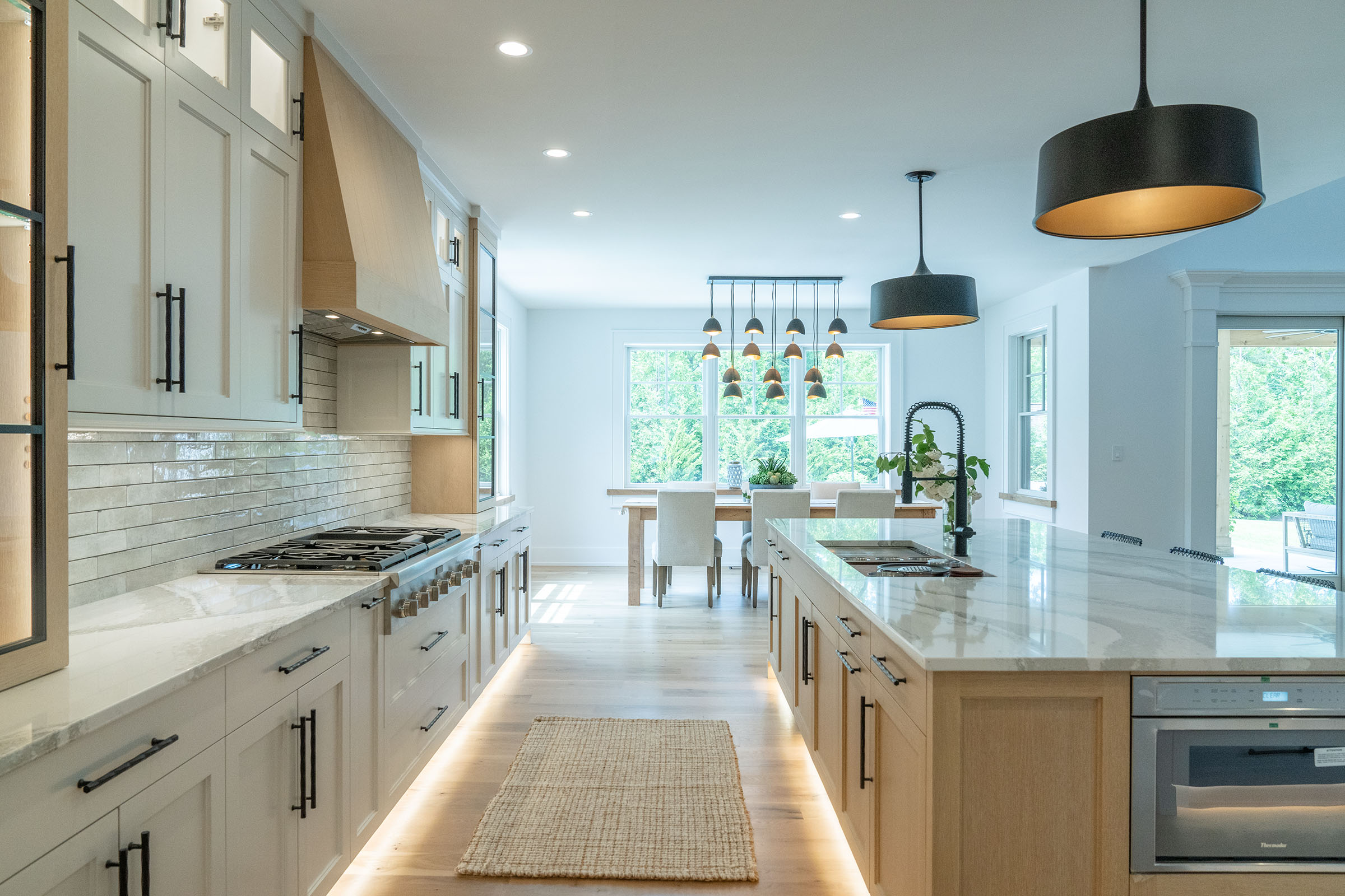 Southold, New York, 11971, United States, 4 Bedrooms Bedrooms, ,6 BathroomsBathrooms,Residential,For Sale,2005838