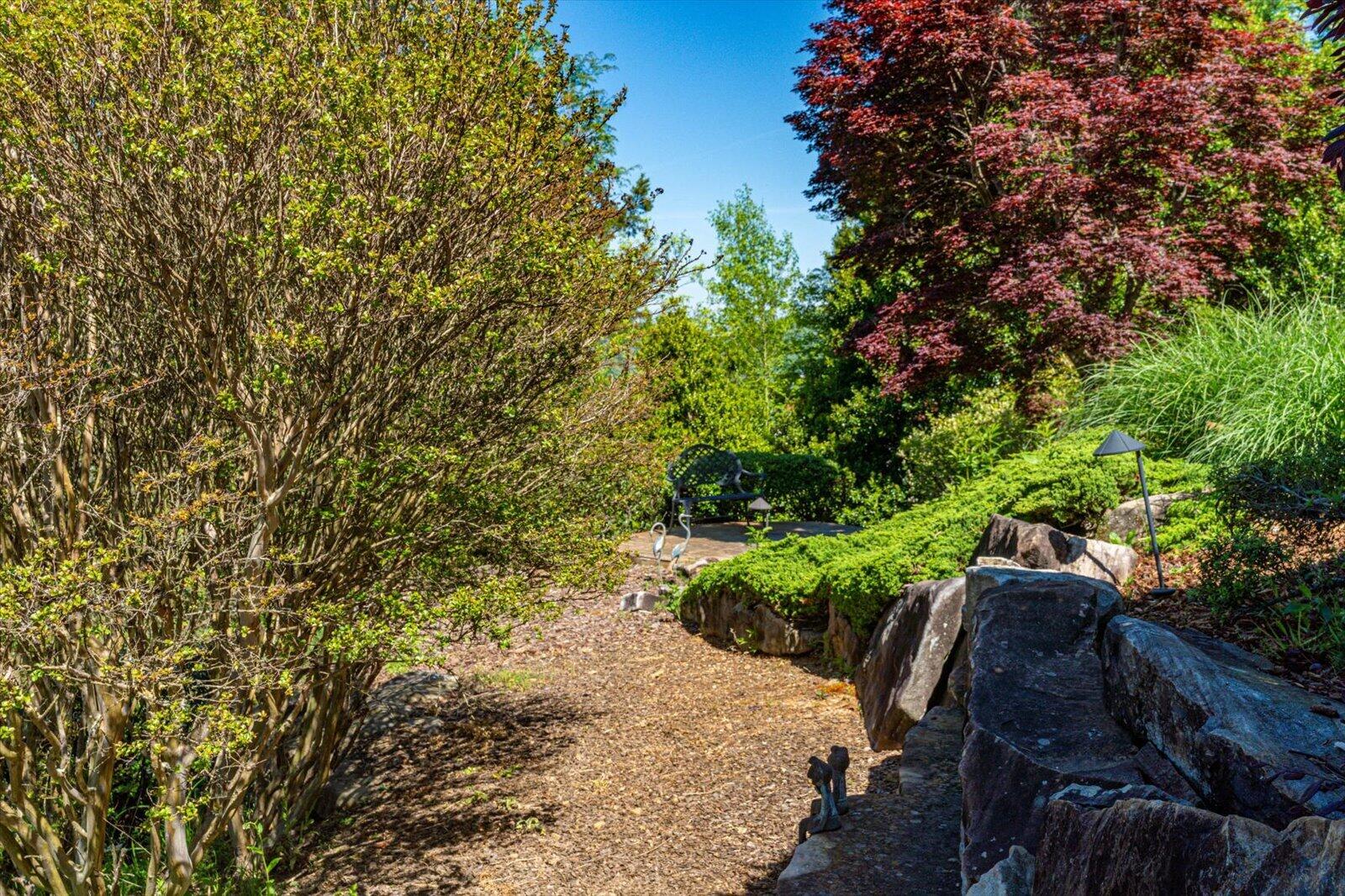 Guild, Tennessee, 37340, United States, 4 Bedrooms Bedrooms, ,5 BathroomsBathrooms,Residential,For Sale,2040340