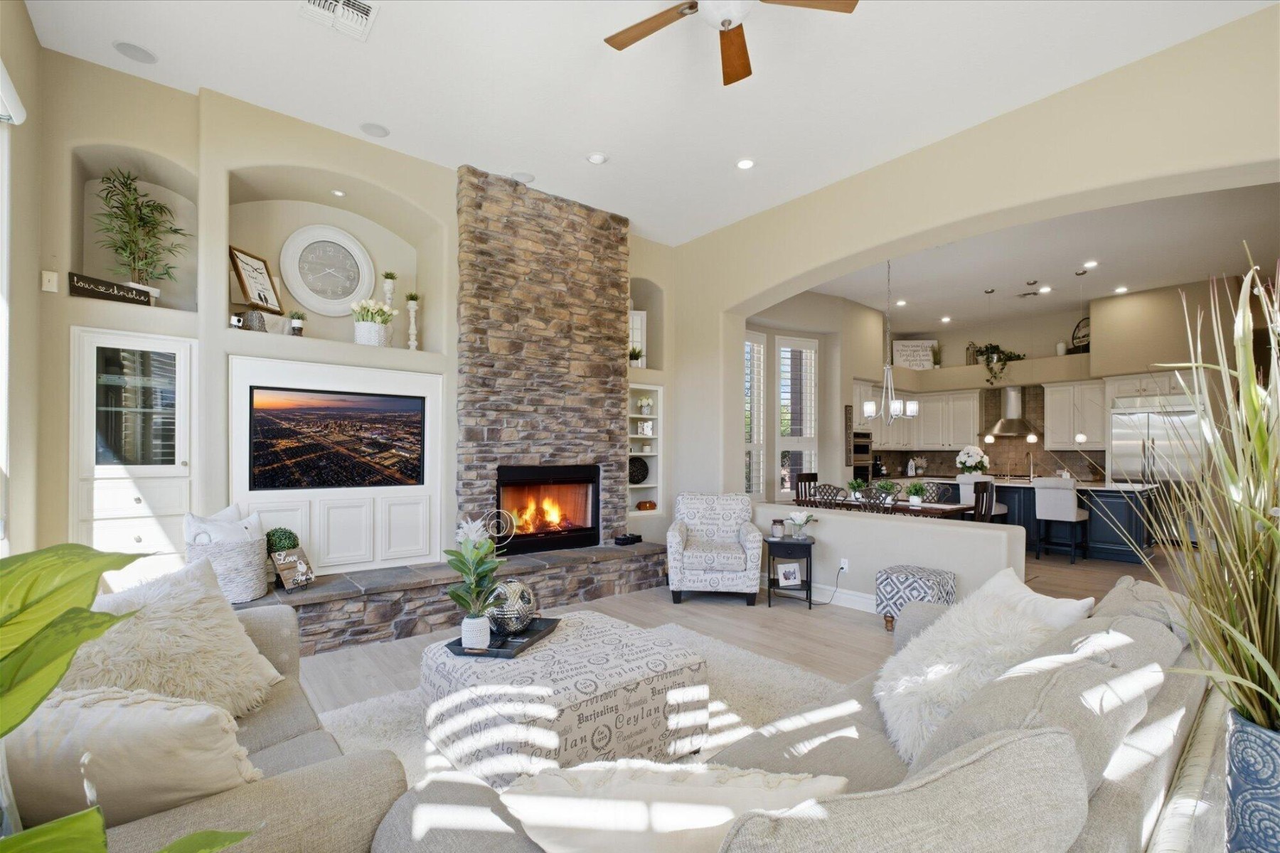  4312 W Range Mule Drive¦Phoenix, AZ - 物件實景