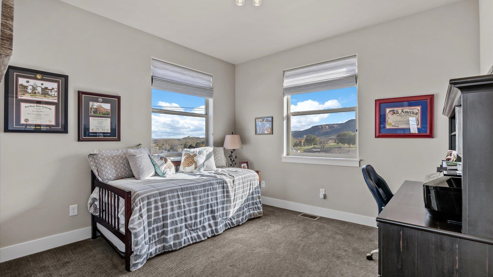 Grand Junction, Colorado, 81507, United States, 3 Bedrooms Bedrooms, ,3 BathroomsBathrooms,Residential,For Sale,1992865