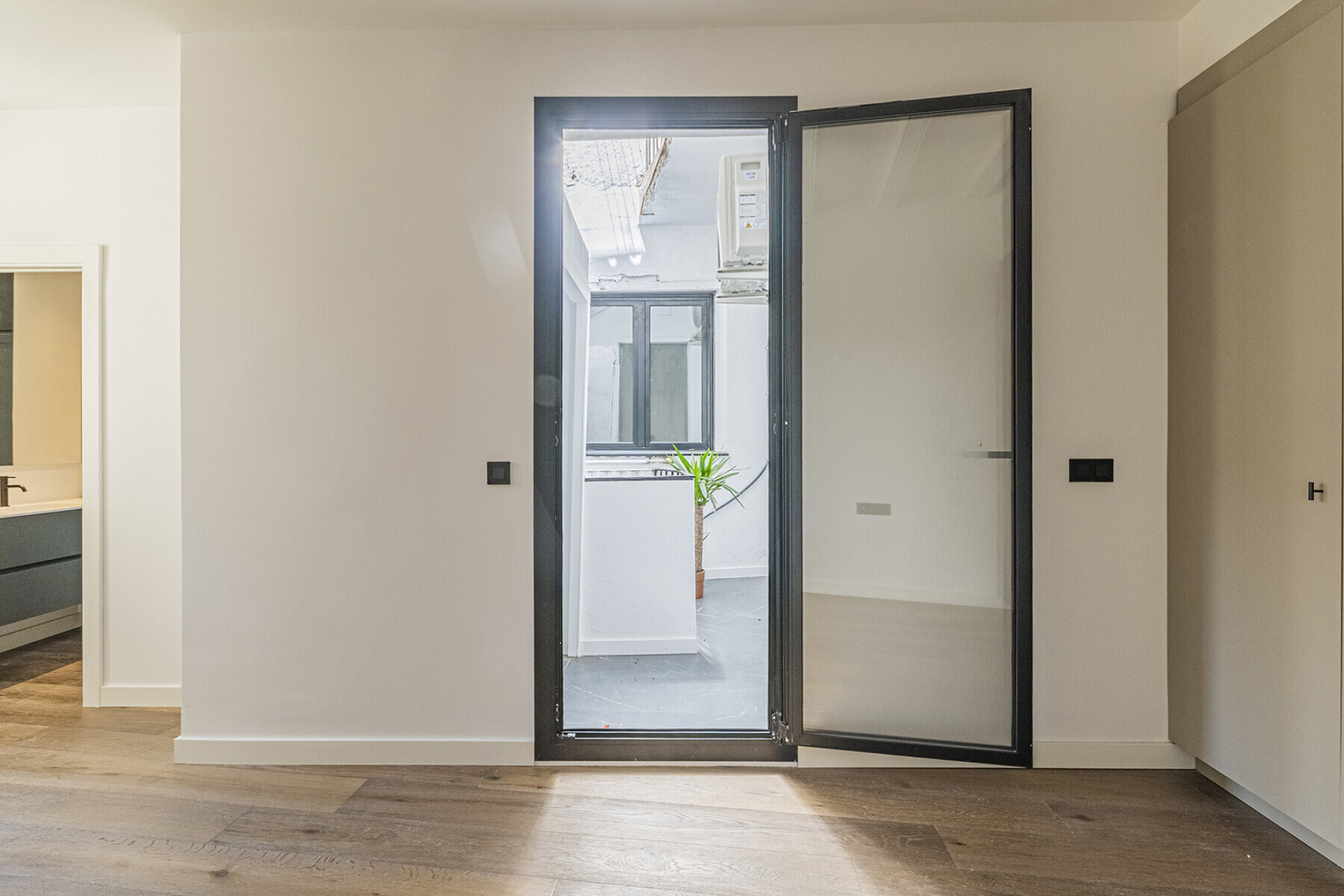  Elegant, renovated home near Santa Maria del Mar - 物件實景
