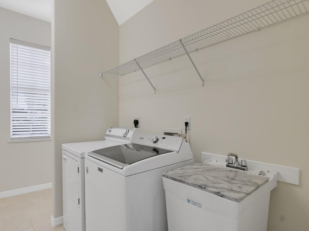 Vero Beach, Florida, 32968, United States, 3 Bedrooms Bedrooms, ,2 BathroomsBathrooms,Residential,For Sale,1957277