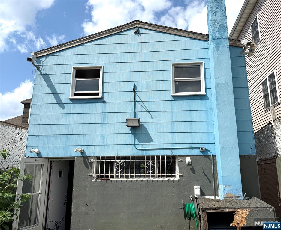 North Bergen, New Jersey, 07047, United States, 3 Bedrooms Bedrooms, ,2 BathroomsBathrooms,Residential,For Sale,1875990