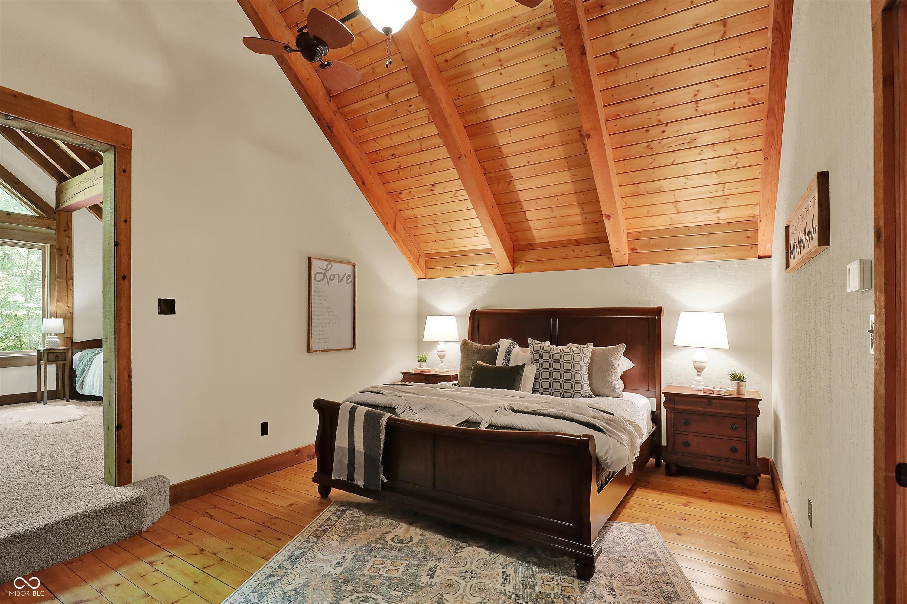 Unionville, Indiana, 47468, United States, 4 Bedrooms Bedrooms, ,5 BathroomsBathrooms,Residential,For Sale,1870094