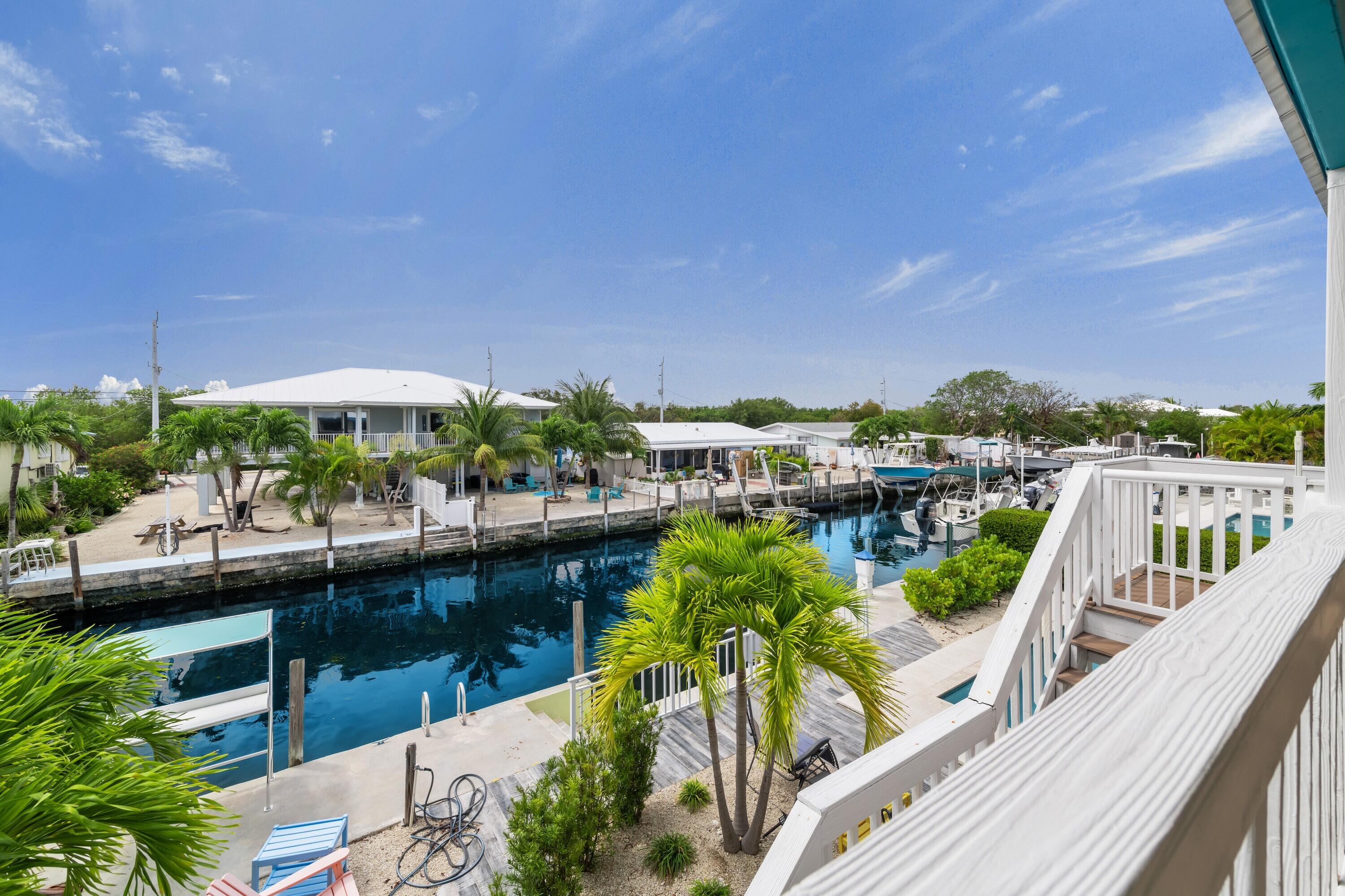 MARATHON, Florida, 33050, United States, 2 Bedrooms Bedrooms, ,2 BathroomsBathrooms,Residential,For Sale,1988223