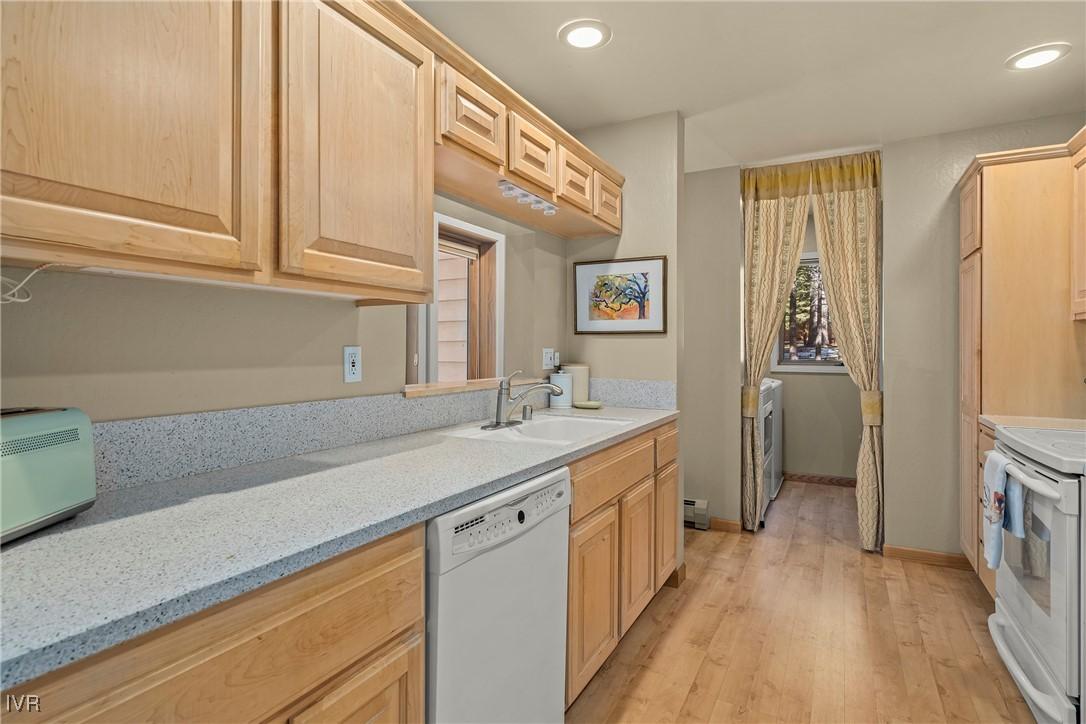 Incline Village, Nevada, 89451, United States, 3 Bedrooms Bedrooms, ,3 BathroomsBathrooms,Residential,For Sale,1846685