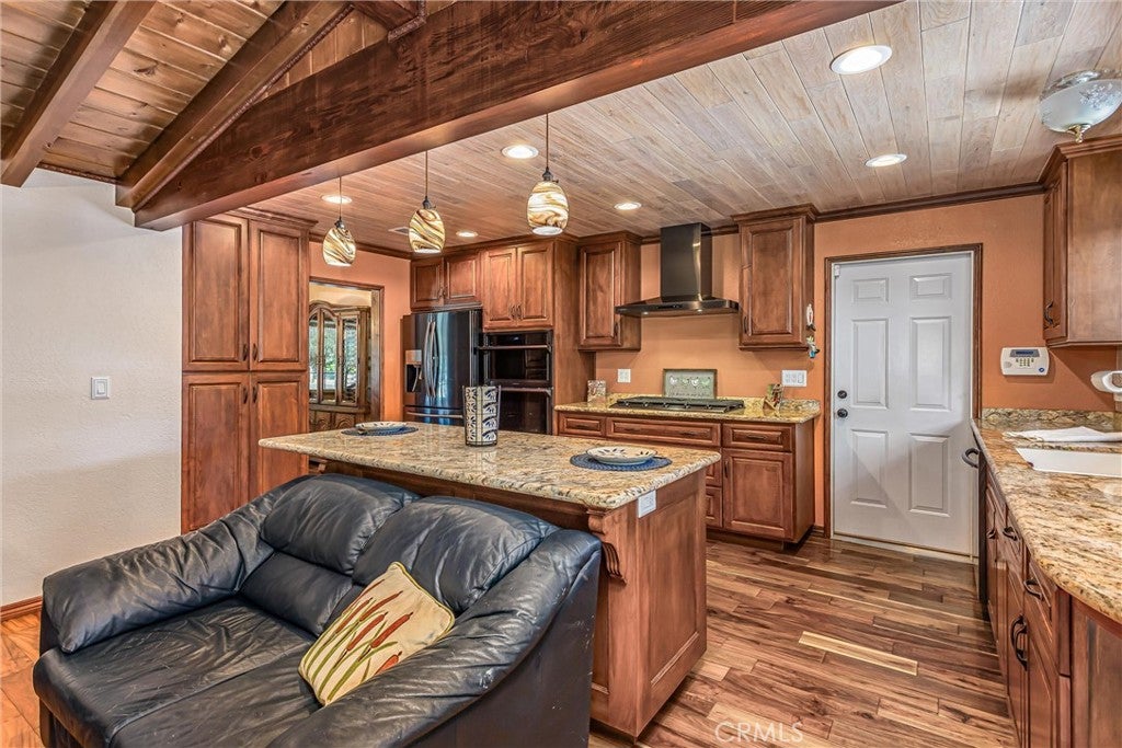 Nuevo, California, 92567, United States, 3 Bedrooms Bedrooms, ,2 BathroomsBathrooms,Residential,For Sale,1987094