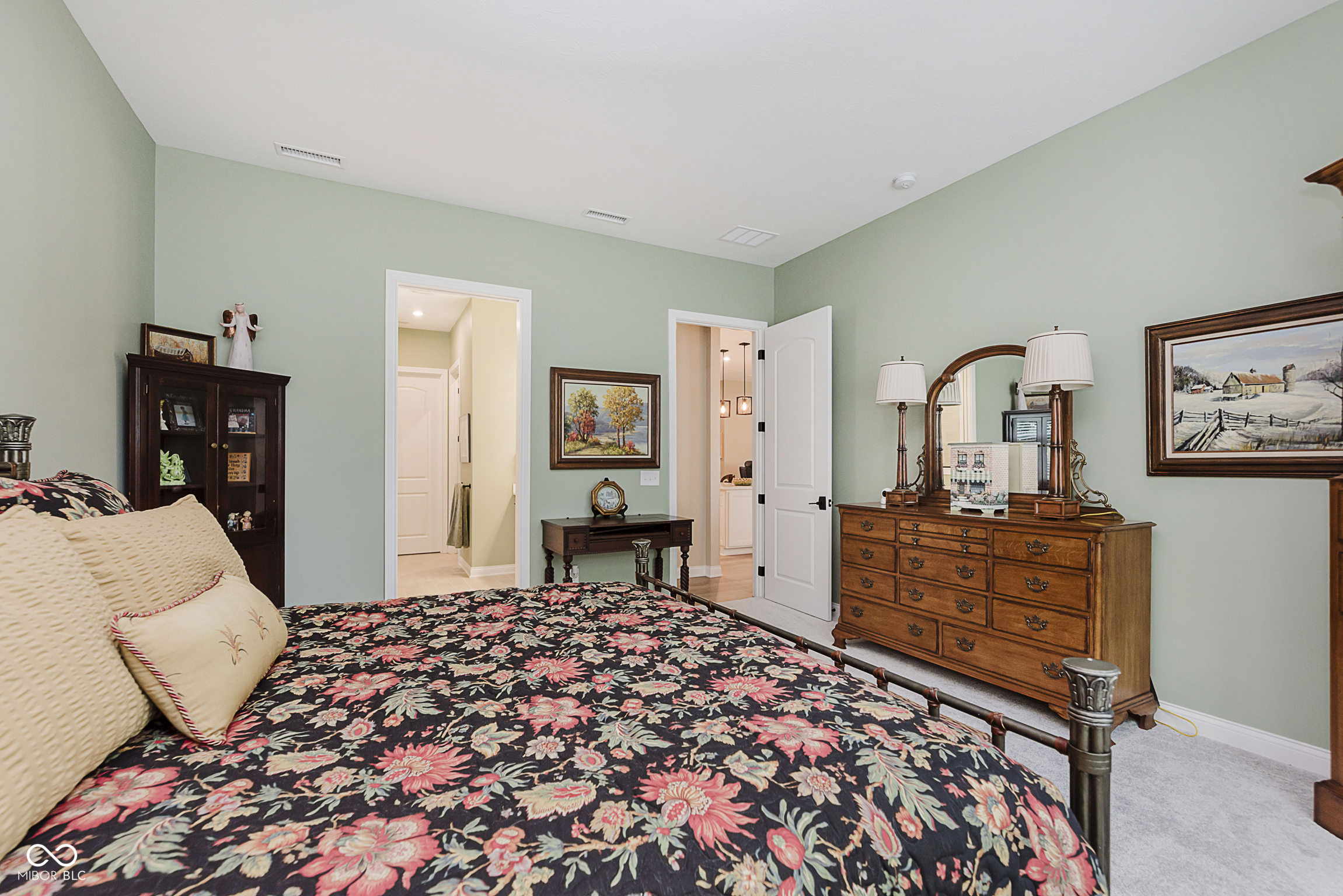 Fishers, Indiana, 46037, United States, 3 Bedrooms Bedrooms, ,2 BathroomsBathrooms,Residential,For Sale,1930952