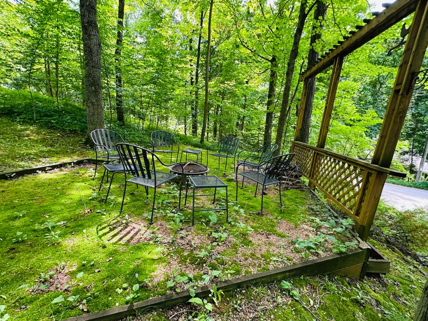 Rhine, Wisconsin, 53020, United States, 3 Bedrooms Bedrooms, ,4 BathroomsBathrooms,Residential,For Sale,1982629