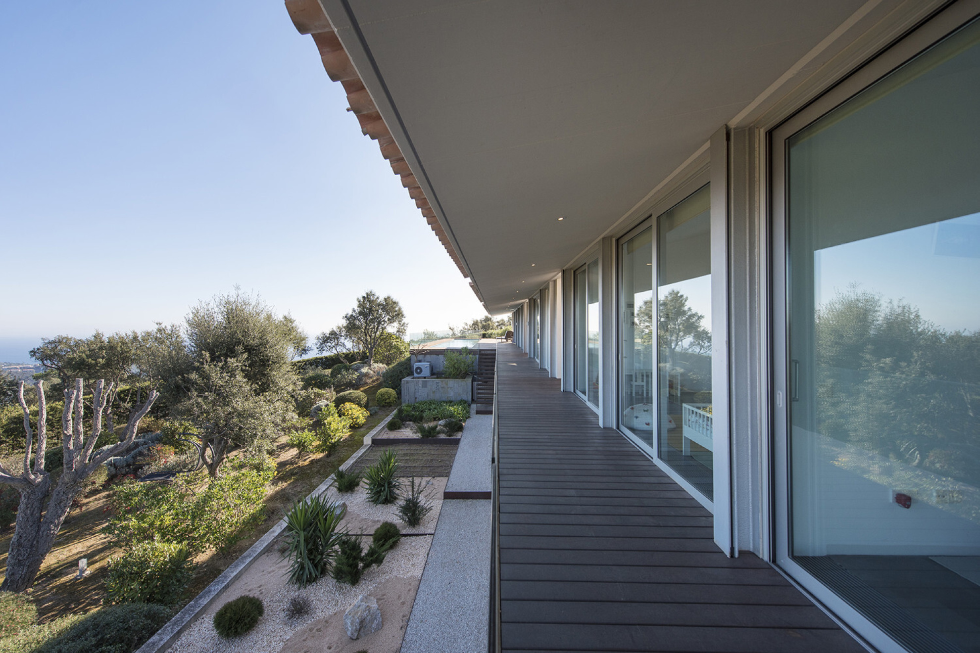  Extraordinary property with breathtaking views - 物件實景