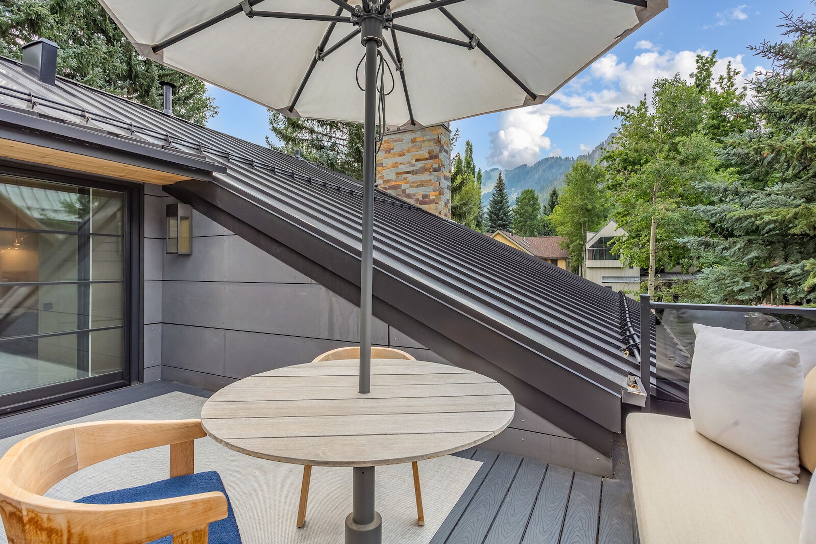  The Jewel of Aspen