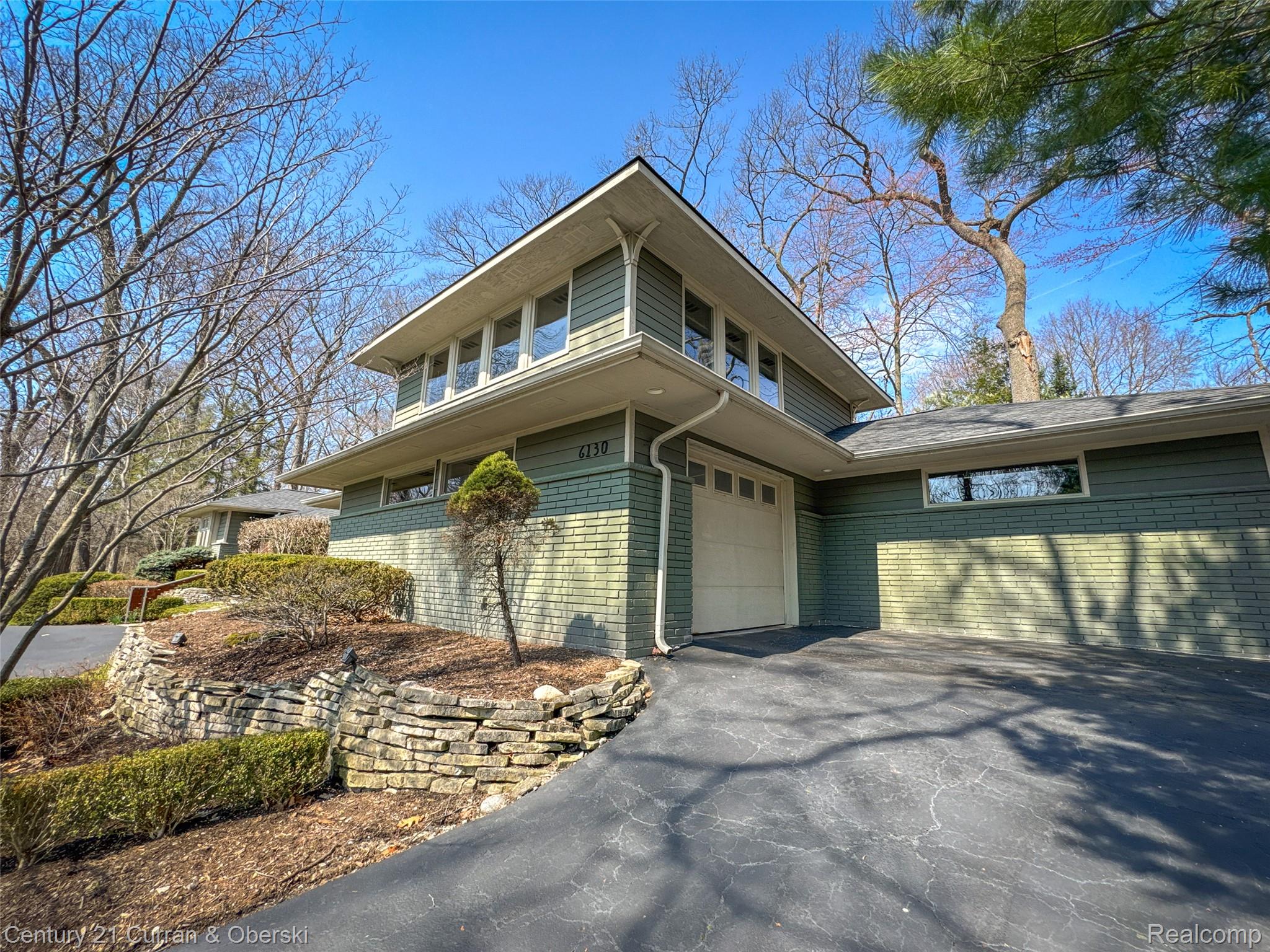 Bloomfield Hills, Michigan, 48301, United States, 4 Bedrooms Bedrooms, ,4 BathroomsBathrooms,Residential,For Sale,2035852