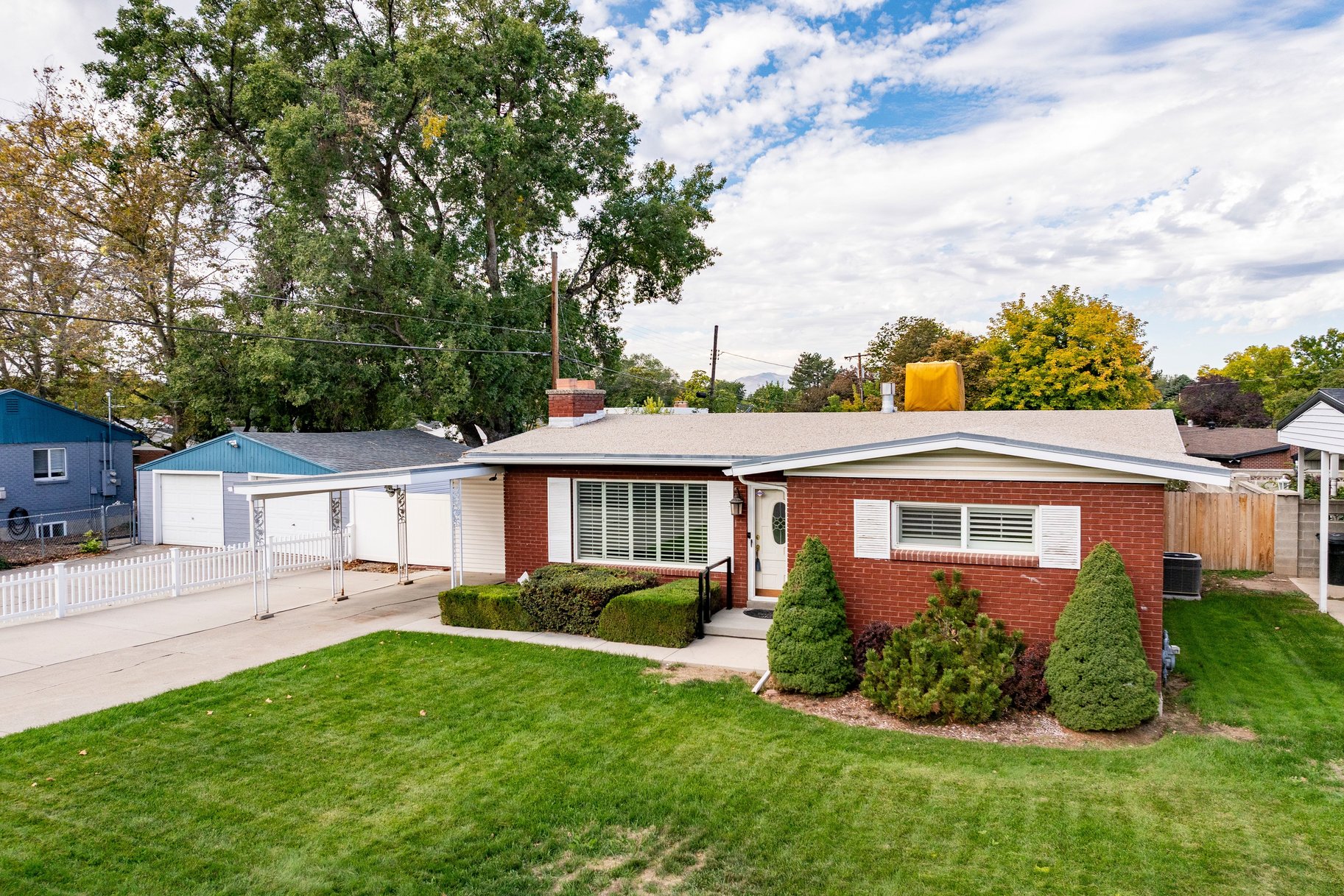  Single Level Living opportunity in the heart of Millcreek - 物件實景