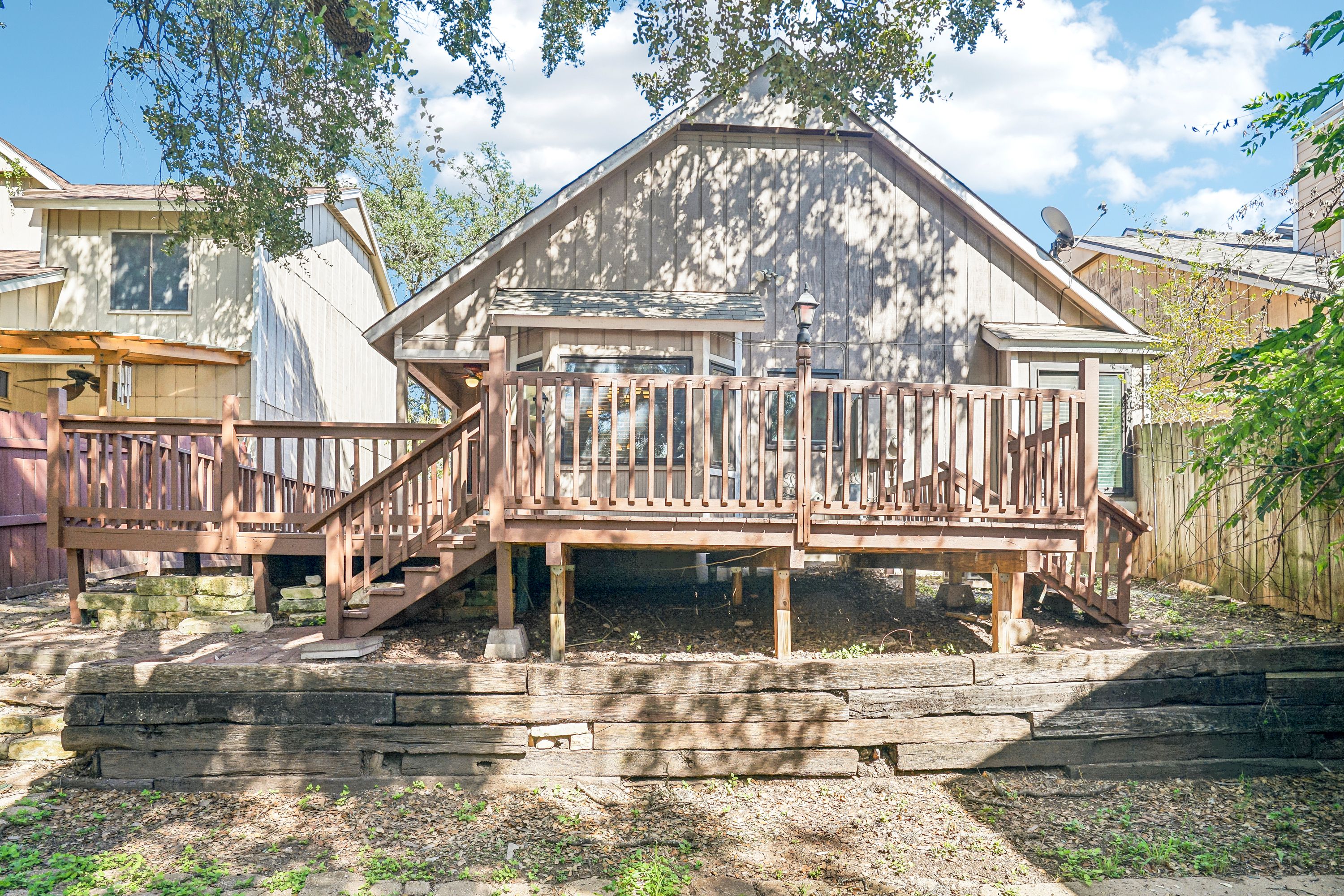  One-Story Charm in Hidden Oaks - 物件實景