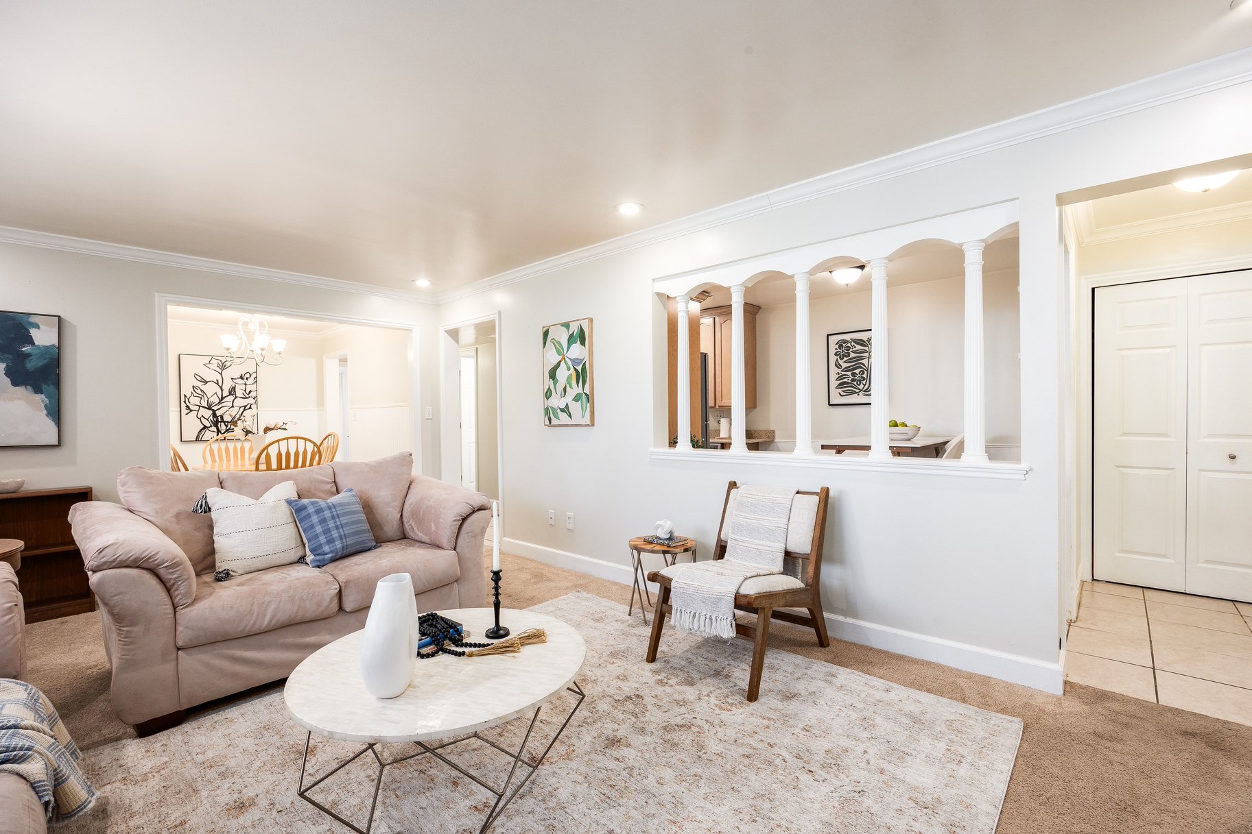  Spacious Main-Level Condo in an Exceptional Location - 物件實景