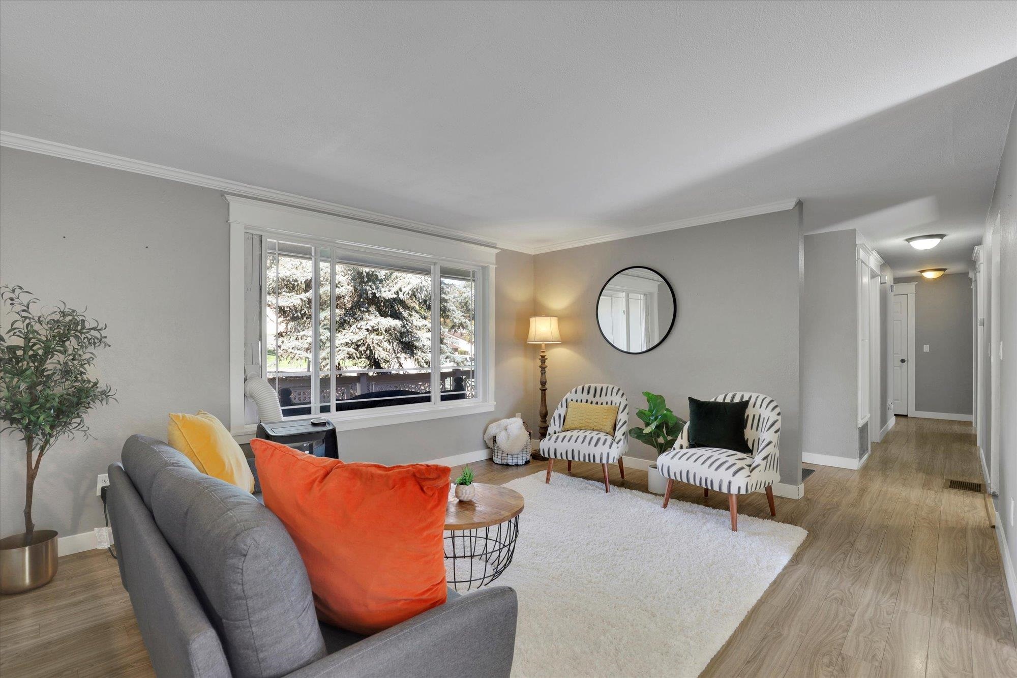 Mead, Washington, 99021, United States, 6 Bedrooms Bedrooms, ,3 BathroomsBathrooms,Residential,For Sale,1958324